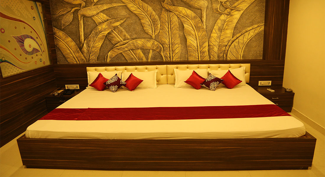 Deluxe One-bedroom Suite